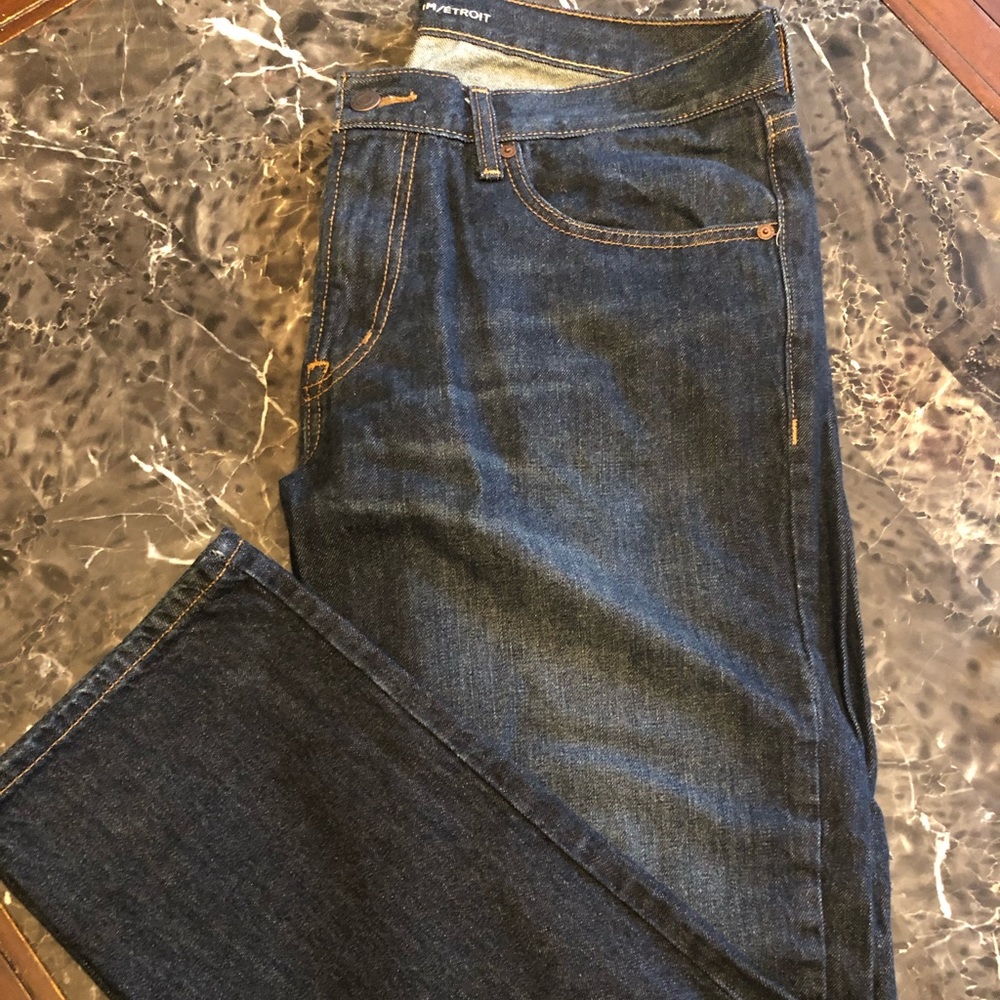 Men’s straight jeans